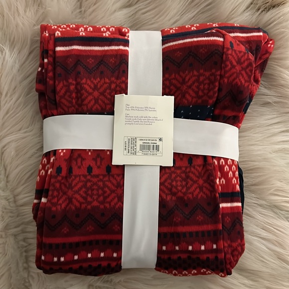 stars above women’s pjs, small - Picture 2 of 2